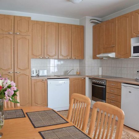 Long Holiday Apartment Kuressaare Eksteriør billede