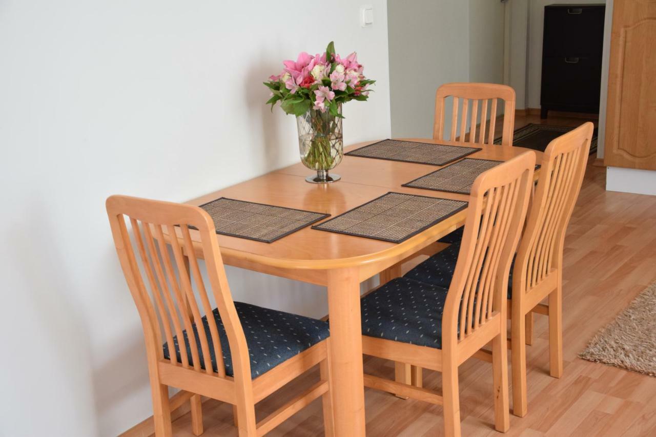 Long Holiday Apartment Kuressaare Eksteriør billede